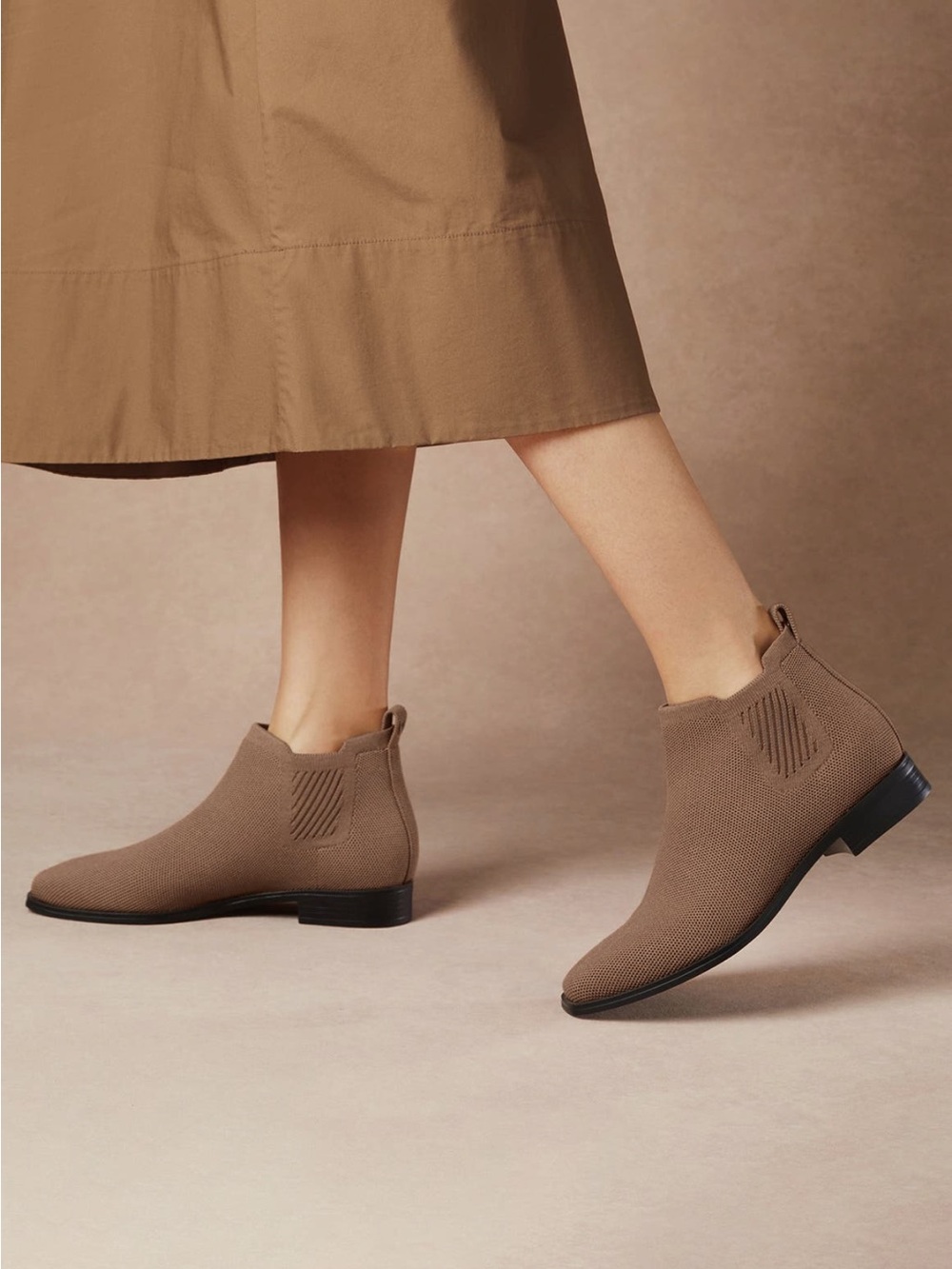 VIVAIA Knit Chelsea Ankle Boots Taupe Brown EU 40.5 US 9.5